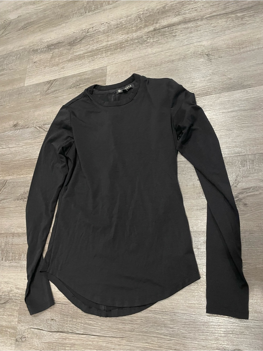 Athleta Black Long-Sleeve Crew Top